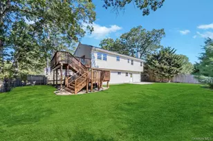 2 Pearl Pl, Greenlawn, NY 11740 - Photo 37