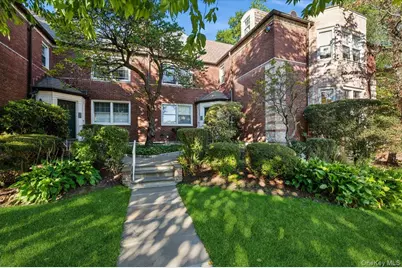 3 Campus Pl #1C, Scarsdale, NY 10583 - Photo 1