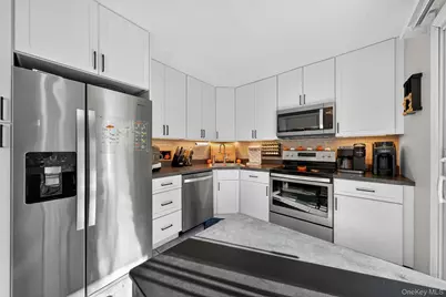 64 Yorkshire Terrace, Washingtonville, NY 10992 - Photo 9