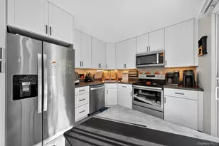 64 Yorkshire Terrace, Washingtonville, NY 10992 - Photo 9