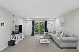 2 Dogwood Ct, Selden, NY 11784 - Photo 3