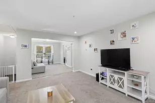 2 Dogwood Ct, Selden, NY 11784 - Photo 11