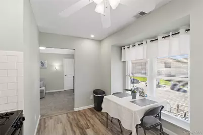 2 Dogwood Ct #2, Selden, NY 11784 - Photo 9