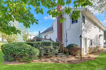 60 Elizabeth Drive, Bethpage, NY 11714 - Photo 15