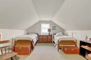 60 Elizabeth Dr, Bethpage, NY 11714 - Photo 13