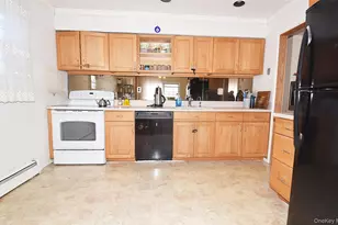 436 Herzel Blvd, West Babylon, NY 11704 - Photo 23