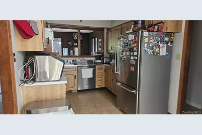 9 Cherry Hill Lane, Sparrow Bush, NY 12493 - Photo 5