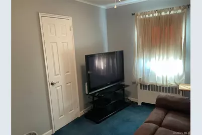 537 Church Street, Westbury, NY 11590 - Photo 15