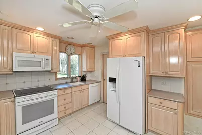 221 Burr Road, East Northport, NY 11731 - Photo 17