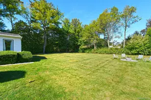 221 Burr Rd, East Northport, NY 11731 - Photo 23