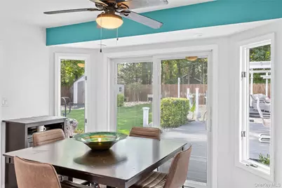 102 Sycamore Circle, Stony Brook, NY 11790 - Photo 11