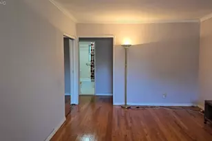 198-02 Pompeii Ave, Hollis, NY 11423 - Photo 5