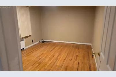 198-02 Pompeii Avenue #1 B, Hollis, NY 11423 - Photo 3