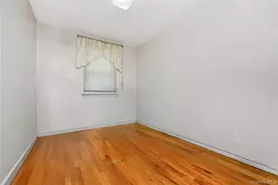 21-35 Menahan St, Ridgewood, NY 11385 - Photo 13