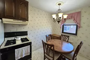 17 -15 160th St, Whitestone, NY 11357 - Photo 3