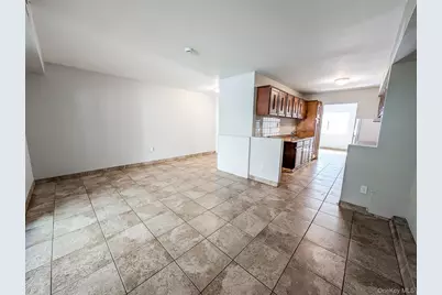 136 Hill Crescent, Calverton, NY 11933 - Photo 7