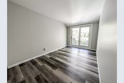 136 Hill Crescent, Calverton, NY 11933 - Photo 13