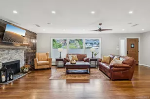 33 Scudders Ln, Glen Head, NY 11545 - Photo 9