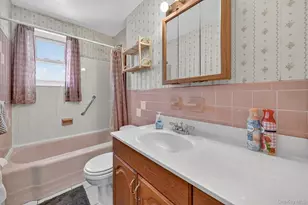 283 Calhoun Ave, Bronx, NY 10465 - Photo 25