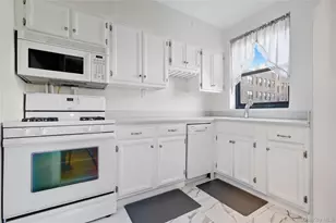 1 Jefferson Ave, Rockville Centre, NY 11570 - Photo 13