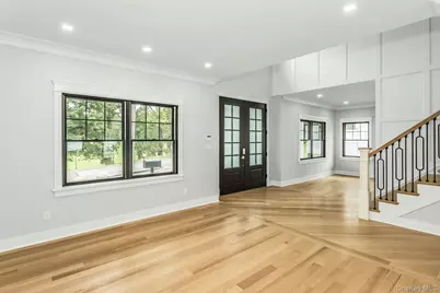 9 Hill Drive, Glen Head, NY 11545 - Photo 7