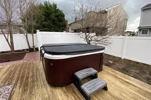 4081 Massachusetts Ave, Island Park, NY 11558 - Photo 17