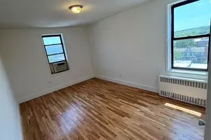 71-11 Yellowstone Blvd, Forest Hills, NY 11375 - Photo 5