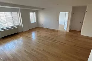 1-36 Beach 117th St, Rockaway Park, NY 11694 - Photo 9