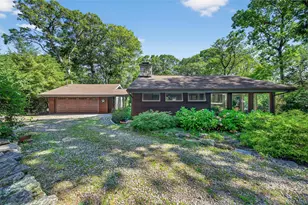 35 Deerpath Rd, Tuxedo Park, NY 10987 - Photo 3