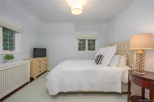 209 Pondfield Rd W, Bronxville, NY 10708 - Photo 21