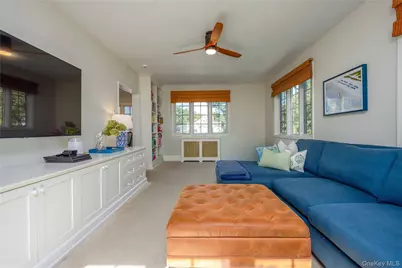 209 Pondfield Road W, Bronxville, NY 10708 - Photo 9