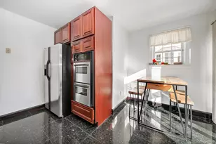 88-12 Albert Rd, Jamaica, NY 11417 - Photo 11