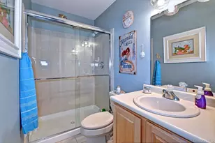 410 Mystic Way, Bay Shore, NY 11706 - Photo 23