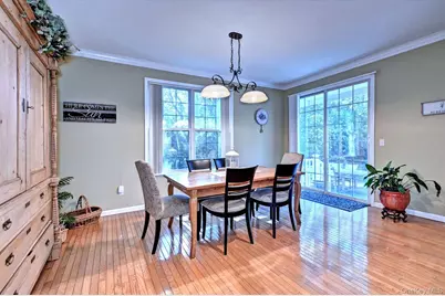 410 Mystic Way, Bay Shore, NY 11706 - Photo 11