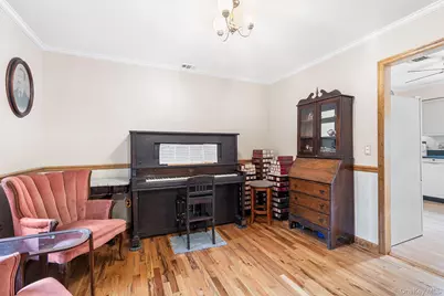 8 Barry Lane, Mount Sinai, NY 11766 - Photo 13