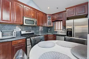 156-19 86th St, Howard Beach, NY 11414 - Photo 5