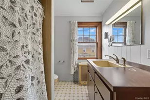 102 Washington Ave, Suffern, NY 10901 - Photo 23