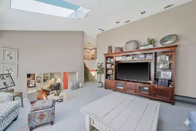 4000 Greentree Drive, Oceanside, NY 11572 - Photo 17