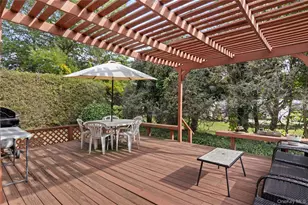 11 Glenwood Rd, Glen Head, NY 11545 - Photo 21