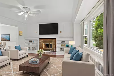 11 Glenwood Road, Glen Head, NY 11545 - Photo 5