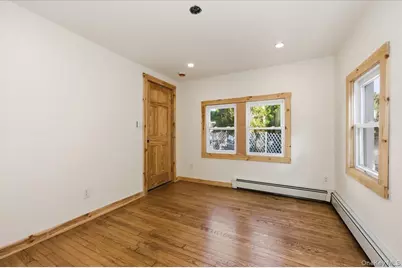 132-A Raymond Street, Rockville Centre, NY 11570 - Photo 7