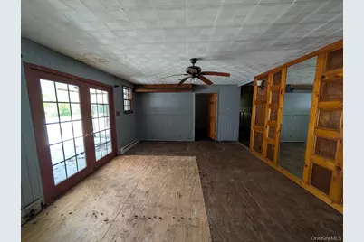 469 Eatontown Road, Port Jervis, NY 12771 - Photo 5