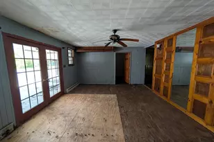 469 Eatontown Rd, Port Jervis, NY 12771 - Photo 5