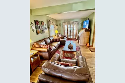 404 Kensington Court, Copiague, NY 11726 - Photo 3