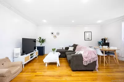 150-15 72 Rd #5F, Flushing, NY 11367 - Photo 1