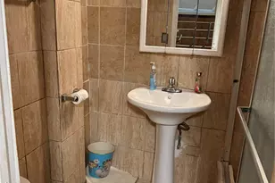 104-12 219th St, Queens Village, NY 11429 - Photo 15