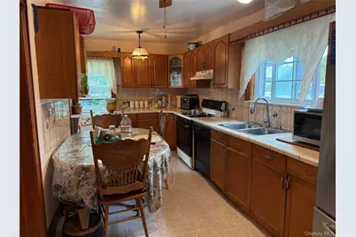 104-12 219th Street, Queens Village, NY 11429 - Photo 7