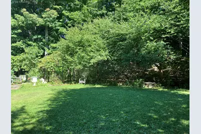 19 Stevenkay Place, Fishkill, NY 12524 - Photo 13