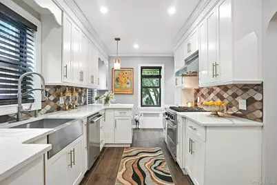 1260 Rhinelander Avenue, Bronx, NY 10461 - Photo 17