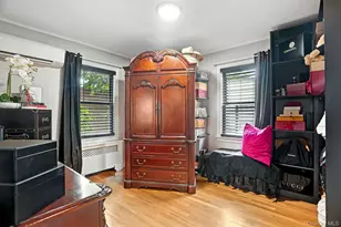 1260 Rhinelander Ave, Bronx, NY 10461 - Photo 21